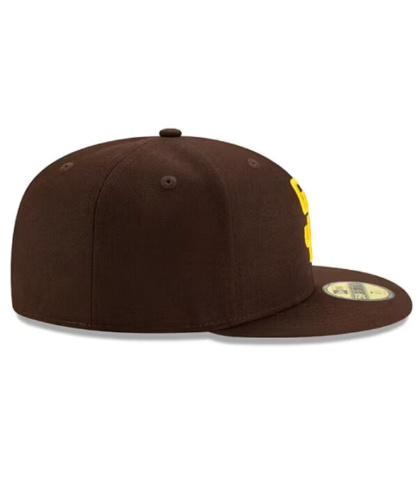 curved baseball cap